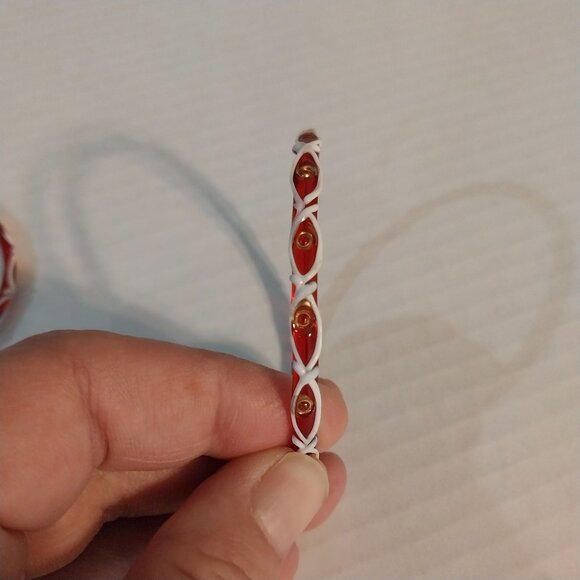 Lot of 4 Red and White Glass Bangle Bracelets Vintage 1960s India - Picture 3 of 5